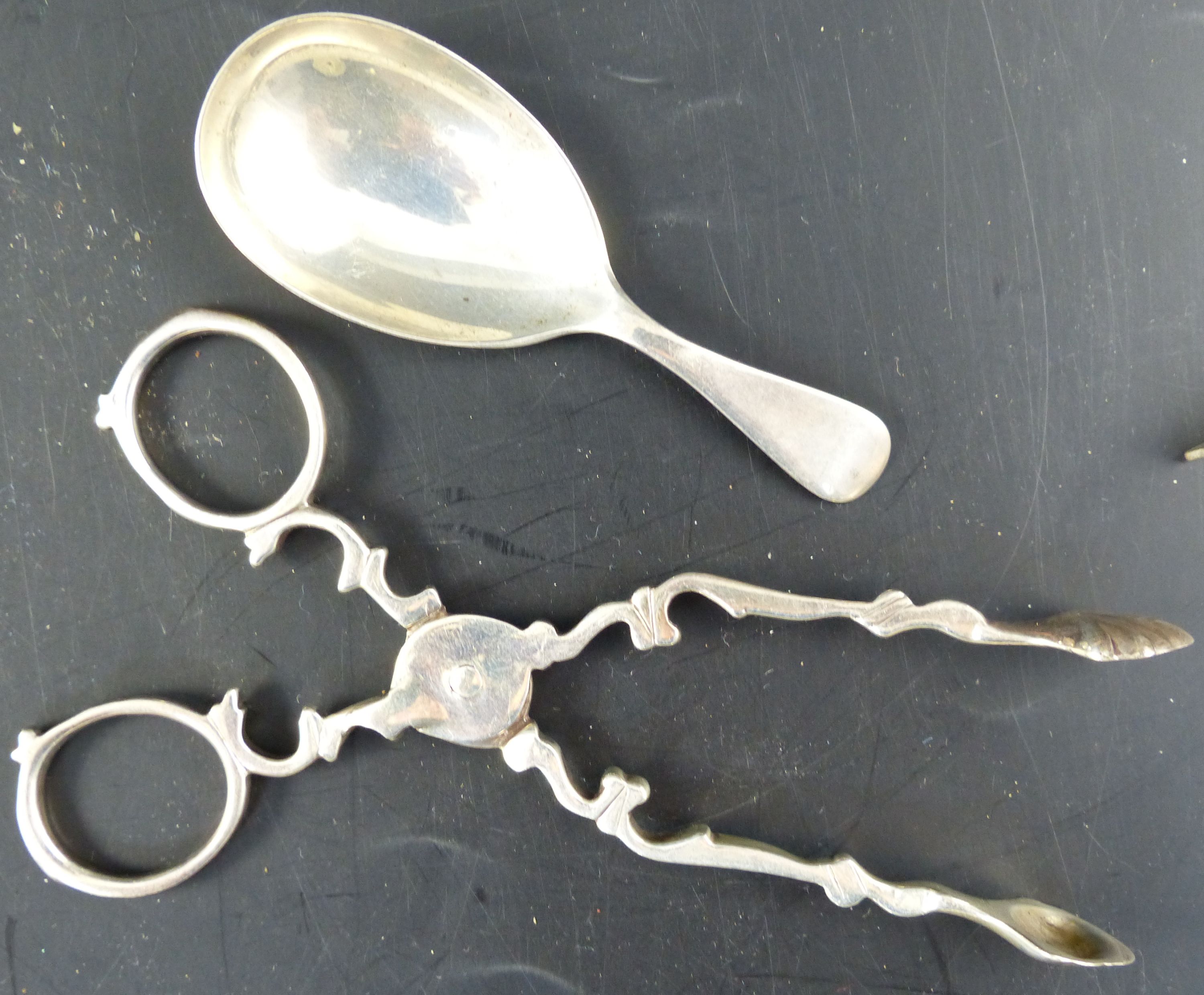 Mixed silver and plated cutlery